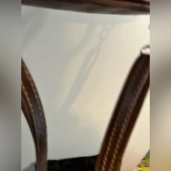 Convertible leather backpack - Picture 7 of 16